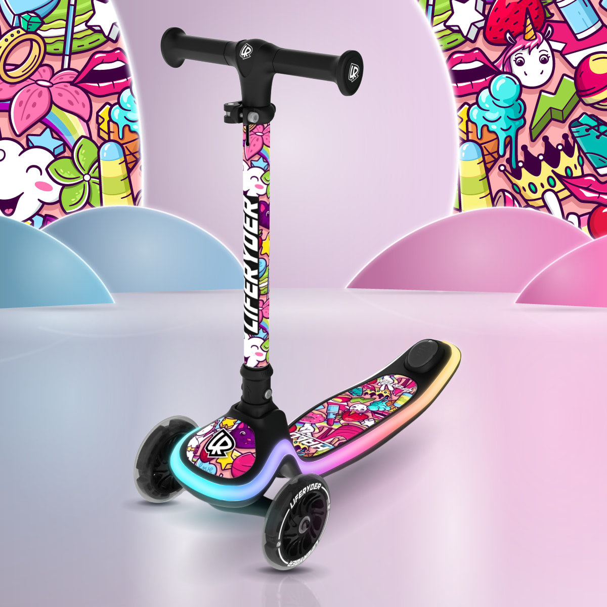LIFERYDER HALO Popkins three-wheel scooter, front three-quarter view