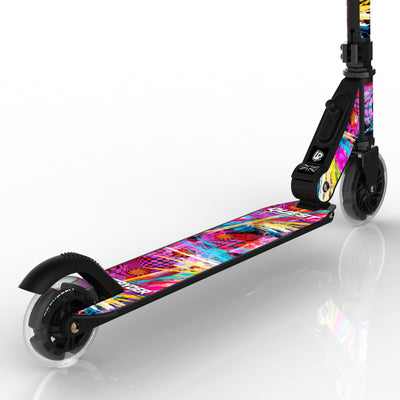 LIFERYDER QUEST Blast light-up LED wheels scooter detail