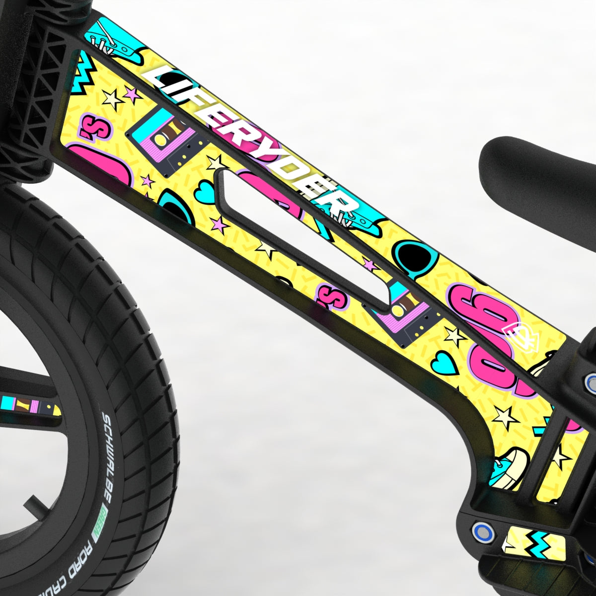LIFERYDER VOGUE 90s footrest balance bike detail