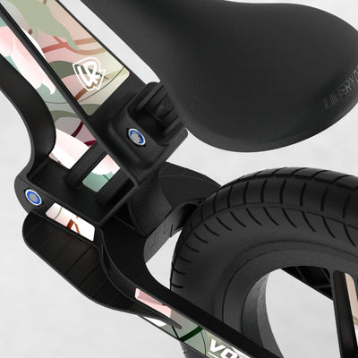 LIFERYDER VOGUE Lily EVOLV graphics balance bike detail