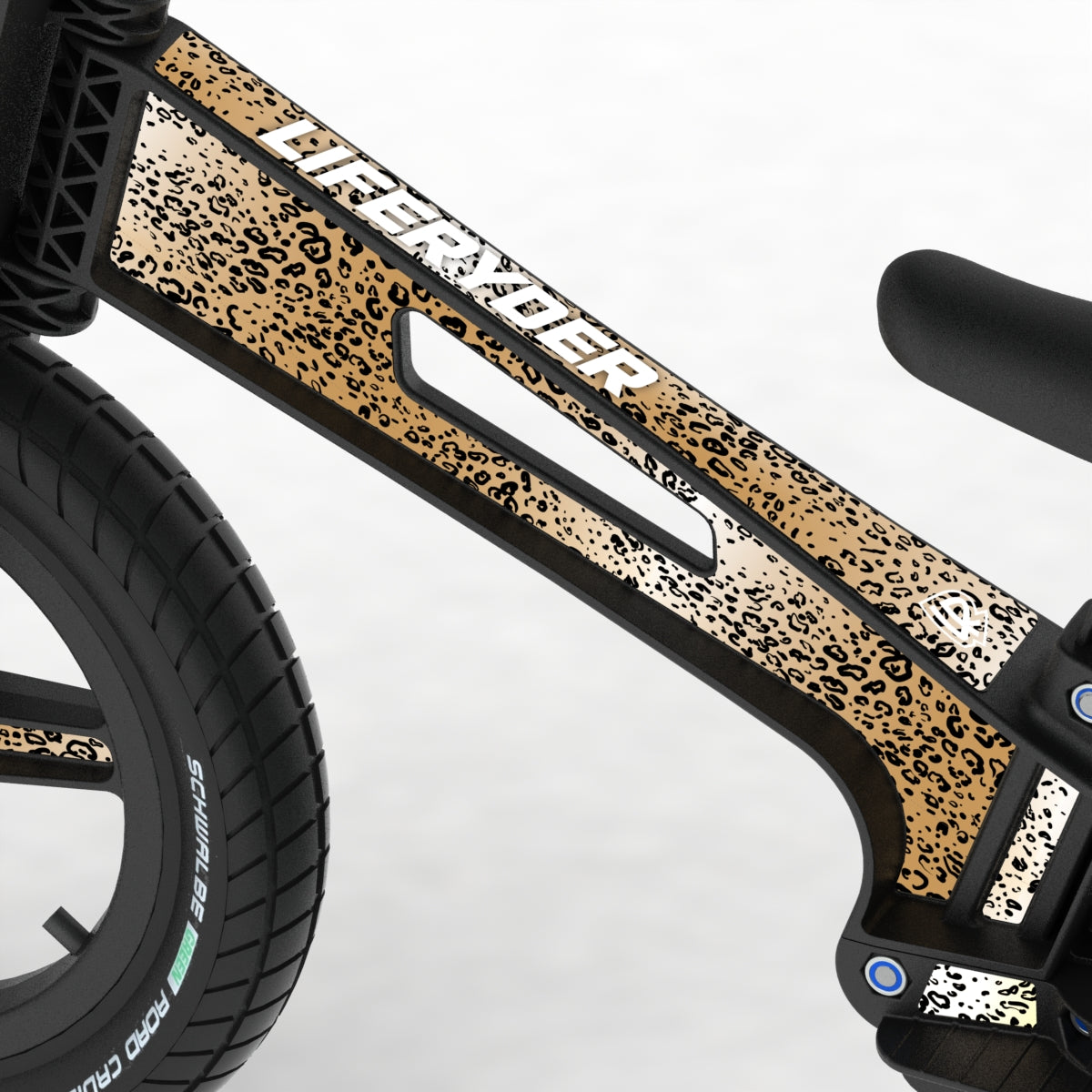 LIFERYDER VOGUE Leopard Sprint footrest balance bike detail