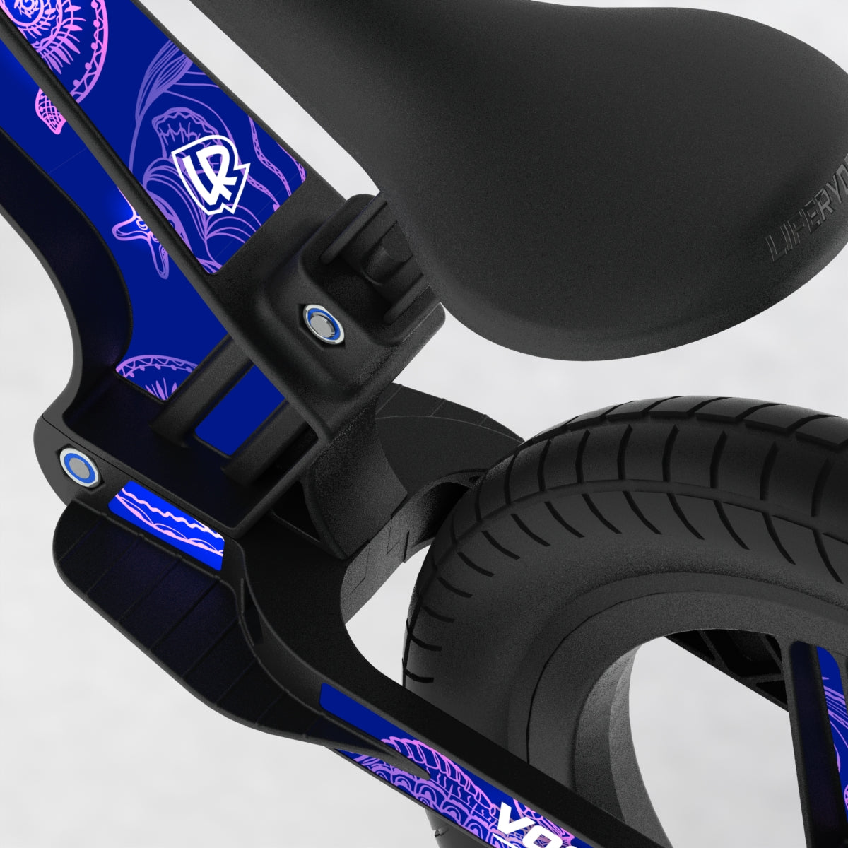 LIFERYDER VOGUE Ultraviolet EVOLV graphics balance bike detail