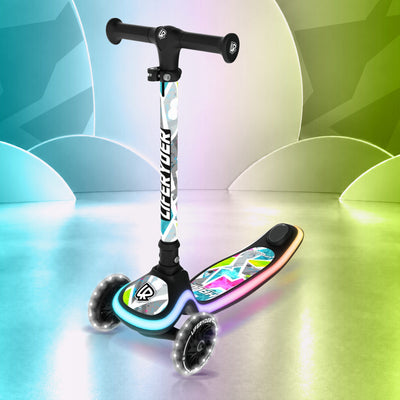 LIFERYDER HALO Citrus three-wheel scooter, front three-quarter view