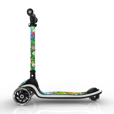 LIFERYDER HALO Roarsome three-wheel scooter, side view